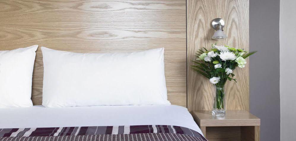 Leonardo Hotel London Watford Γουάτφορντ Εξωτερικό φωτογραφία